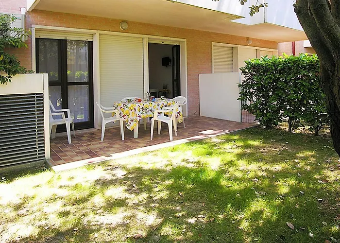 Apartment Gemini con Piscina