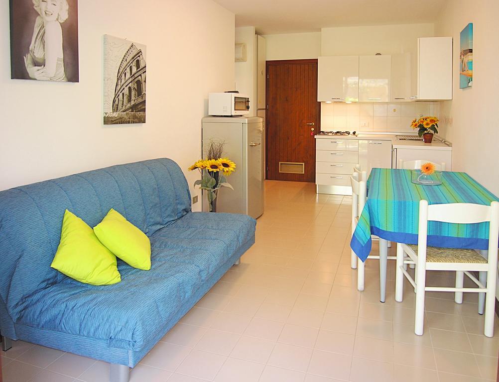 Gemini Con Piscina Apartment