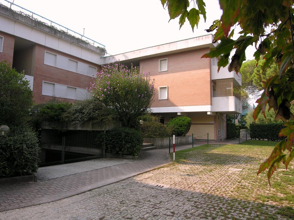 Apartment Gemini Con Piscina *